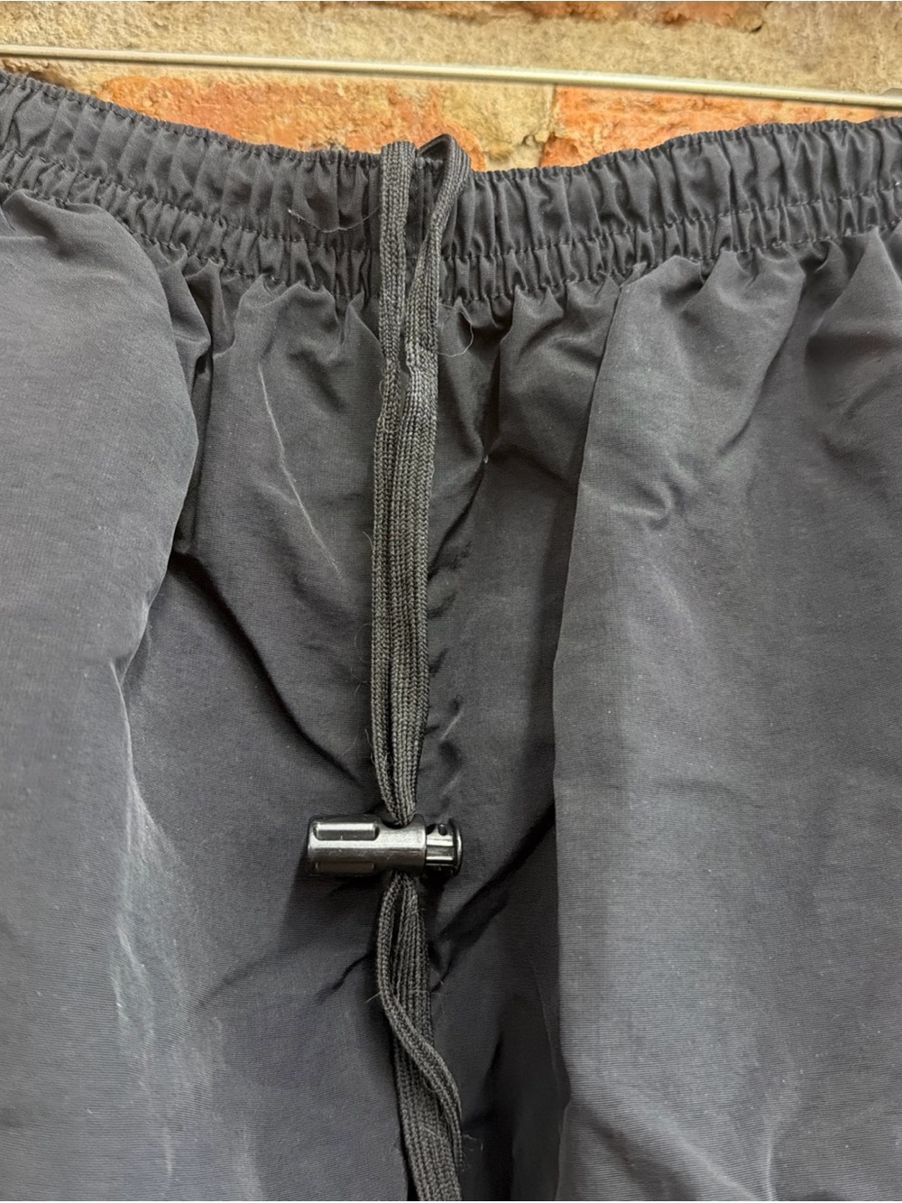 U.S. Army Black Windbreaker Pants with Yellow Logo - Picture 3 of 5